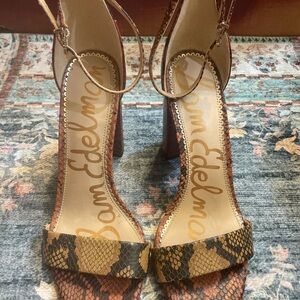 ❌ SOLD ❌ Sam Edelman Women's Brown and Tan Heels